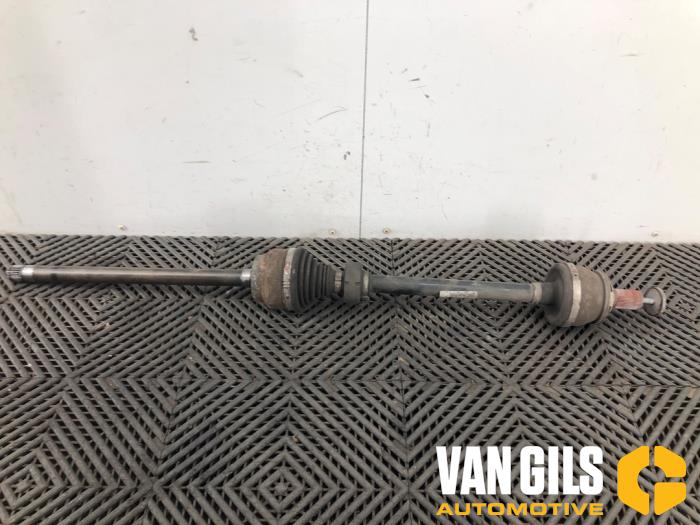 Gebruikte Aandrijfas rechts-achter Volvo XC90 II 2.0 T8 16V Twin Engine AWD Prijs op aanvraag aangeboden door Van Gils Automotive