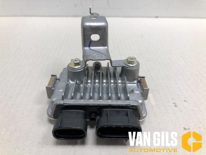 Gebruikte Brandstofpomp module Toyota Yaris IV (P21/PA1/PH1) 1.5 12V Hybrid 115 Prijs € 100,00 Margeregeling aangeboden door Van Gils Automotive