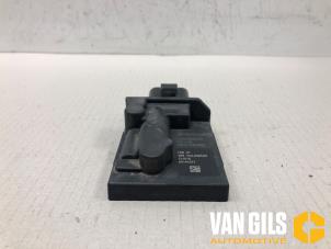 Gebruikte Brandstofpomp module Volvo XC90 II 2.0 T8 16V Twin Engine AWD Prijs op aanvraag aangeboden door Van Gils Automotive