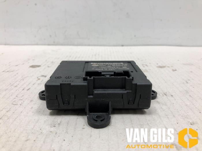Gebruikte Module Centrale Deurvergrendeling Landrover Range Rover Evoque (LVJ/LVS) 2.0 Si4 240 16V 5-drs. Prijs € 29,95 Margeregeling aangeboden door Van Gils Automotive