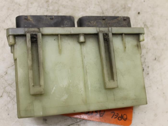Computer Koeling van een Opel Astra G (F08/48) 2.0 Di 16V 1998