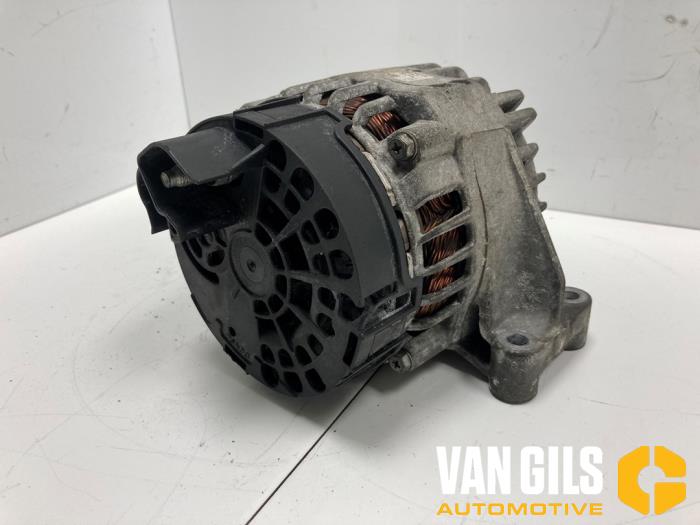 Gebruikte Alternator Fiat Bravo (198A) 1.4 MultiAir 16V Prijs op aanvraag aangeboden door Van Gils Automotive