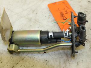 Gebruikte Benzinepomp Suzuki Baleno (GC/GD) 1.6 16V Prijs € 59,99 Margeregeling aangeboden door Van Gils Automotive