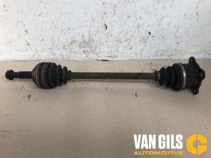 Gebruikte Aandrijfas links-achter Toyota RAV4 (A2) 2.0 D-4D 16V 4x4 Prijs € 74,99 Margeregeling aangeboden door Van Gils Automotive