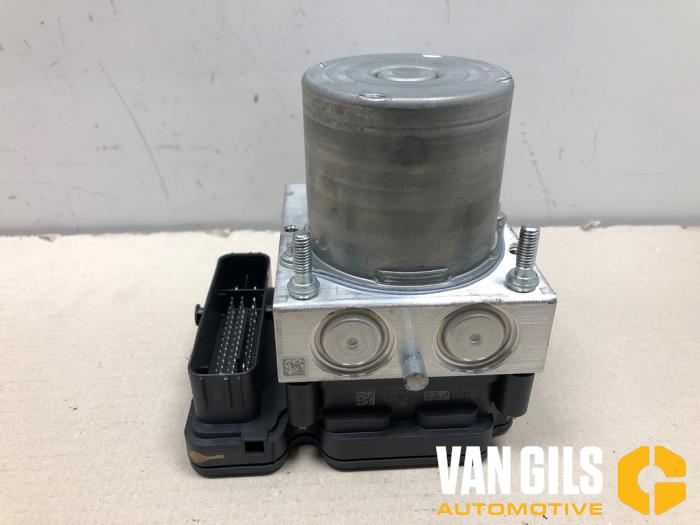 ABS Pomp Mercedes B (W247), 2018 / 2026 2.0 B-200d, Hatchback, Diesel, 1.950cc, 110kW (150pk), FWD, OM654920, 2018-12 / 2026-12, 247.012 (Gebruikt)