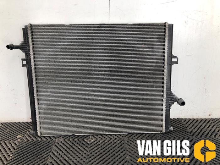 Gebruikte Radiateur BMW 3 serie (F30) 330e Prijs € 99,00 Margeregeling aangeboden door Van Gils Automotive
