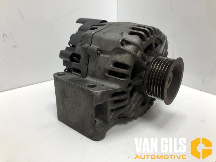 Gebruikte Alternator Fiat Bravo (198A) 1.4 MultiAir 16V Prijs op aanvraag aangeboden door Van Gils Automotive