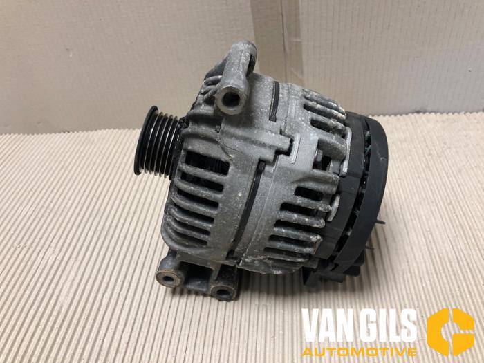 Gebruikte Alternator BMW Mini (R50/53) 1.6 16V One Prijs € 50,00 Margeregeling aangeboden door Van Gils Automotive