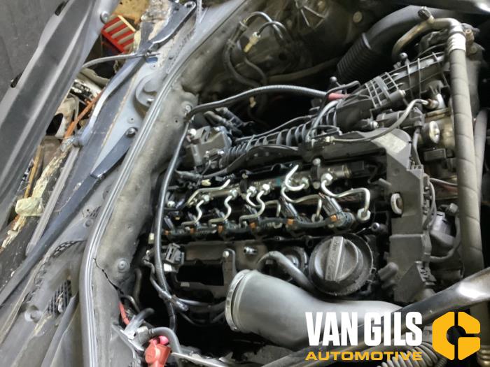 Gebruikte Motor BMW 5 serie Touring (F11) 530d 24V Blue Performance Prijs € 2.250,00 Margeregeling aangeboden door Van Gils Automotive