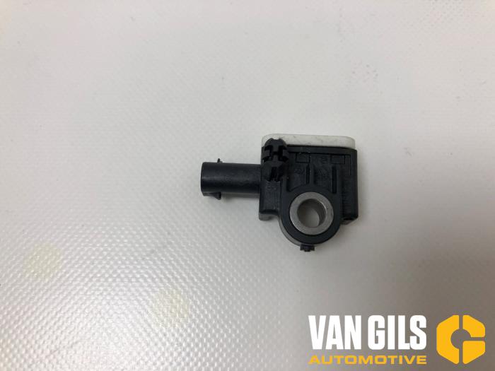 Gebruikte Snelheid Sensor Porsche Taycan (Y1A) 4S Performance Prijs op aanvraag aangeboden door Van Gils Automotive