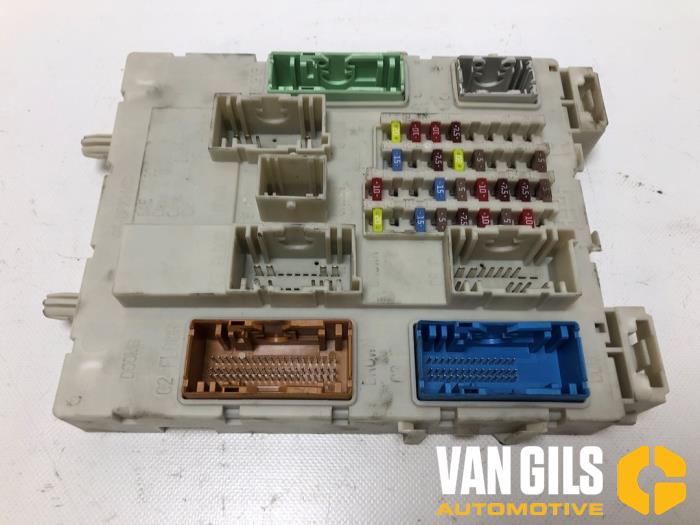 Gebruikte CEM (module) Volvo V40 (MV) 1.5 T3 16V Geartronic Prijs op aanvraag aangeboden door Van Gils Automotive