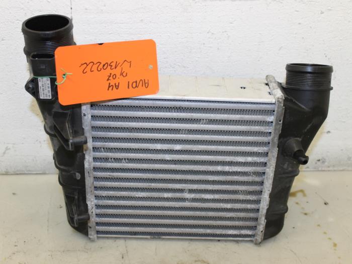 Gebruikte Intercooler Audi A4 Avant (B7) 2.0 TDI 16V Prijs € 66,00 Margeregeling aangeboden door Van Gils Automotive