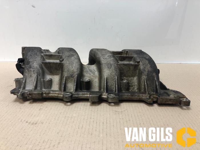 Gebruikte Spruitstuk Inlaat Fiat Stilo (192A/B) 1.6 16V Prijs € 75,00 Margeregeling aangeboden door Van Gils Automotive