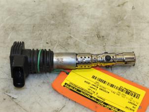 Gebruikte Bobine Volkswagen Passat (3B3) 2.0 20V Prijs € 30,00 Margeregeling aangeboden door Van Gils Automotive