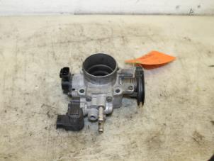 Gebruikte Gasklephuis Suzuki Baleno (GC/GD) 1.6 16V Prijs € 65,00 Margeregeling aangeboden door Van Gils Automotive