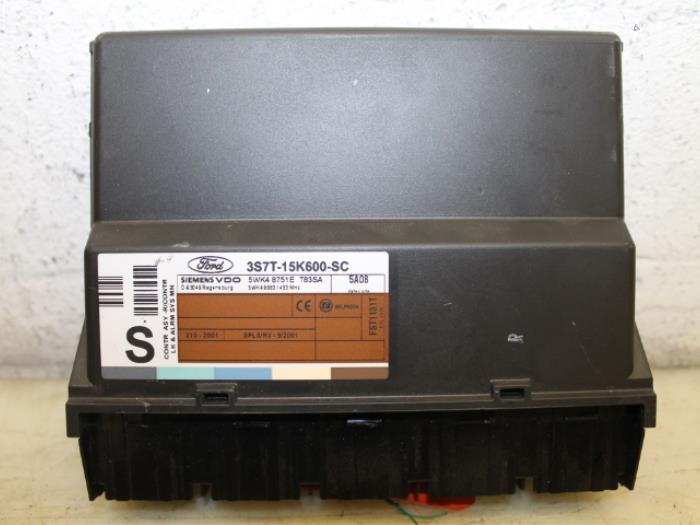Gebruikte Computer Body Control Ford Mondeo III 2.0 TDCi 115 16V Prijs € 60,00 Margeregeling aangeboden door Van Gils Automotive