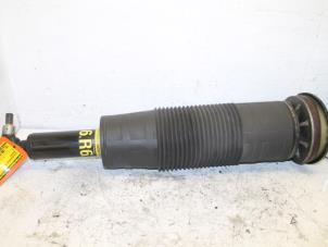 Gebruikte Mac Phersonpoot rechts-voor Mercedes CL (216) 5.5 CL-600 V12 36V Twin Turbo Prijs € 599,00 Margeregeling aangeboden door Van Gils Automotive