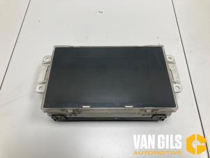 Gebruikte Display Interieur Nissan Almera (N16) 1.5 dCi Prijs € 35,00 Margeregeling aangeboden door Van Gils Automotive