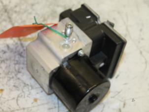 Gebruikte ABS Pomp Lancia Ypsilon (843) 1.4 Prijs € 145,00 Margeregeling aangeboden door Van Gils Automotive