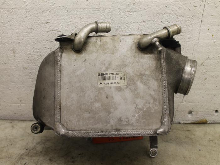 Gebruikte Intercooler Mercedes CL (216) 5.5 CL-600 V12 36V Twin Turbo Prijs € 224,00 Margeregeling aangeboden door Van Gils Automotive