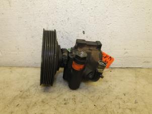 Gebruikte Servopomp Alfa Romeo 156 (932) 1.9 JTD Prijs € 60,00 Margeregeling aangeboden door Van Gils Automotive