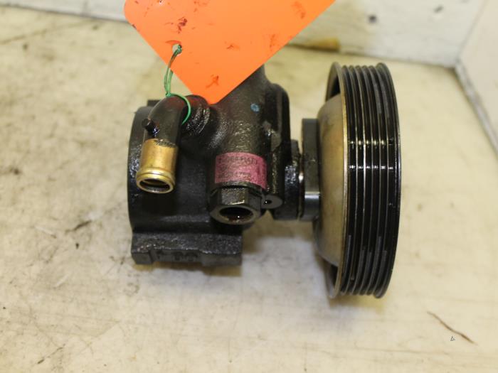 Gebruikte Pomp Servo Alfa Romeo 156 (932) 1.8 Twin Spark 16V Prijs € 60,00 Margeregeling aangeboden door Van Gils Automotive