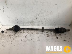 Gebruikte Cardanas rechts-voor (VWA) Opel Astra G (F08/48) 1.4 16V Prijs € 74,99 Margeregeling aangeboden door Van Gils Automotive