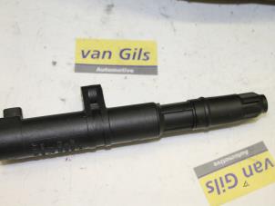 Gebruikte Bobine Renault Scénic II (JM) 2.0 16V Prijs € 30,00 Margeregeling aangeboden door Van Gils Automotive