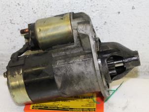 Gebruikte Startmotor Hyundai Accent II/Excel II/Pony 1.3i 12V Prijs € 65,00 Margeregeling aangeboden door Van Gils Automotive