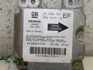 Gebruikte Airbag Module Opel Omega B Caravan (21/22/23) 2.2 DTI 16V Prijs € 50,00 Margeregeling aangeboden door Van Gils Automotive