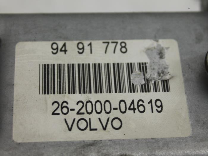 Stuurkolomas van een Volvo V70 (SW) 2.5 D 2001