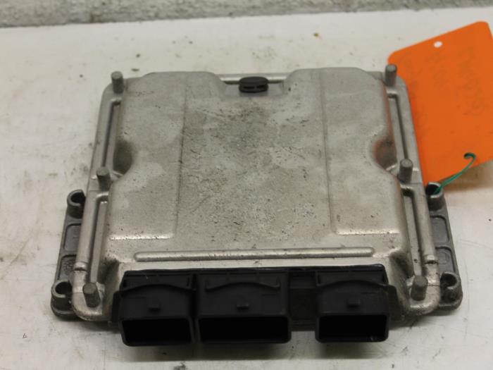 Gebruikte Computer Motormanagement Peugeot 307 (3A/C/D) 2.0 HDi 110 FAP Prijs € 150,00 Margeregeling aangeboden door Van Gils Automotive