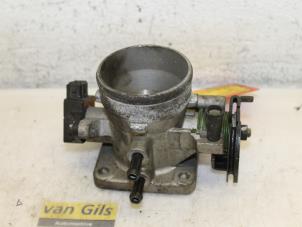 Gebruikte Gasklephuis Hyundai Coupe 2.0i 16V Prijs € 65,00 Margeregeling aangeboden door Van Gils Automotive