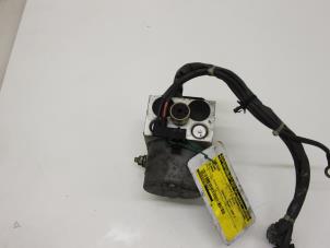 Gebruikte ABS Pomp Nissan Almera (N15) 1.4 GX 16V Prijs € 75,00 Margeregeling aangeboden door Van Gils Automotive