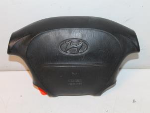 Gebruikte Airbag links (Stuur) Hyundai H-1/H-200 2.5 Tdi Prijs € 75,00 Margeregeling aangeboden door Van Gils Automotive