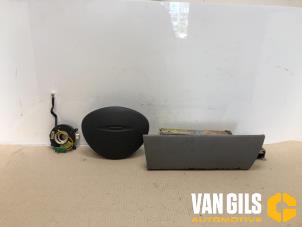 Gebruikte Module + Airbag Set Fiat Punto II (188) 1.2 16V 5-Drs. Prijs € 450,00 Margeregeling aangeboden door Van Gils Automotive