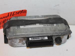 Gebruikte Computer Motormanagement Renault Espace (JK) 3.0 dCi V6 24V Prijs € 150,00 Margeregeling aangeboden door Van Gils Automotive