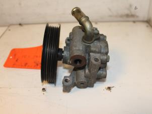 Gebruikte Servopomp Ford Transit Connect 1.8 TDCi LWB Prijs € 60,00 Margeregeling aangeboden door Van Gils Automotive