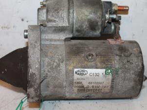 Gebruikte Startmotor Fiat Brava (182B) 1.2 16V Prijs € 65,00 Margeregeling aangeboden door Van Gils Automotive