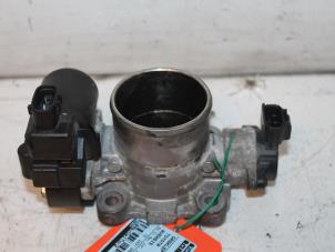 Gebruikte Gasklephuis Toyota Avensis Wagon (T25/B1E) 2.2 D-4D 16V D-CAT Prijs € 65,00 Margeregeling aangeboden door Van Gils Automotive