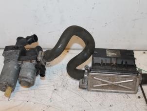 Gebruikte Warmtewisselaar BMW 3 serie Touring (E46/3) 320d 16V Prijs € 65,00 Margeregeling aangeboden door Van Gils Automotive