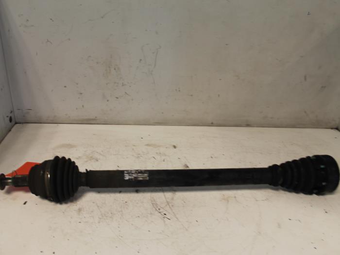 Gebruikte Steekas rechts-voor Volkswagen Golf IV (1J1) 1.9 TDI Prijs € 35,00 Margeregeling aangeboden door Van Gils Automotive