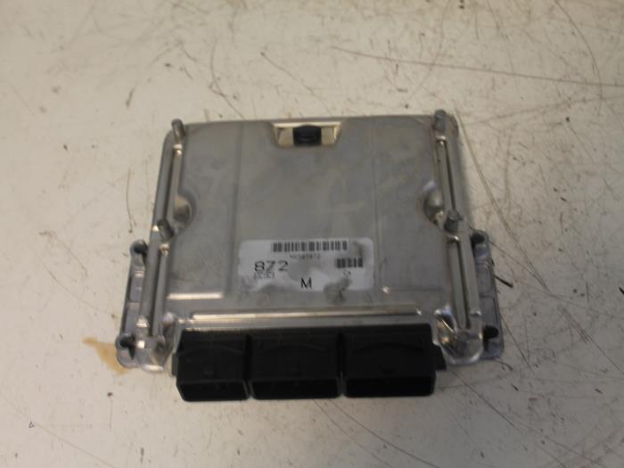 Gebruikte Computer Motormanagement Mitsubishi Space Star (DG) 1.9 DI-D Prijs € 150,00 Margeregeling aangeboden door Van Gils Automotive
