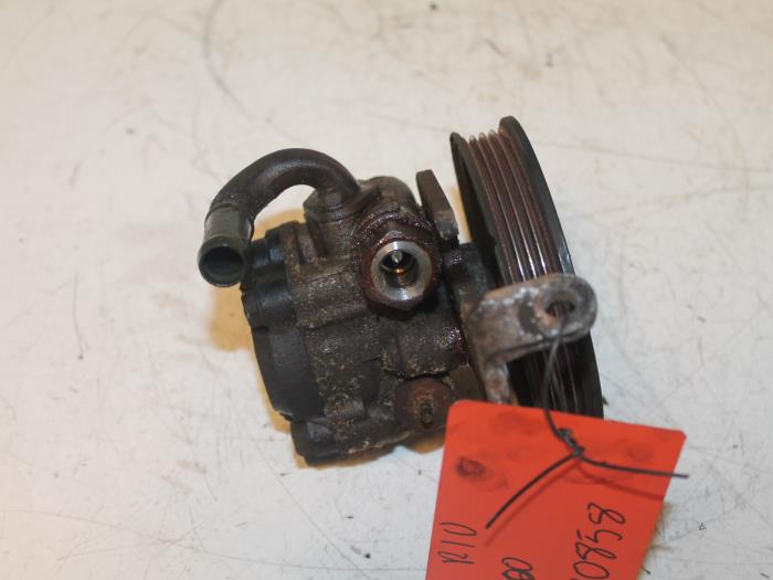 Gebruikte Servopomp Kia Rio (DC22/24) 1.5 RS,LS 16V Prijs € 60,00 Margeregeling aangeboden door Van Gils Automotive