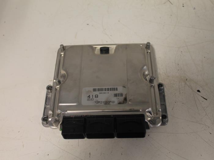 Gebruikte Computer Motormanagement Volvo V40 (VW) 1.9 D Prijs € 150,00 Margeregeling aangeboden door Van Gils Automotive