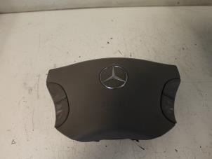 Gebruikte Airbag links (Stuur) Mercedes S (W220) 3.2 S-320 18V Prijs € 75,00 Margeregeling aangeboden door Van Gils Automotive