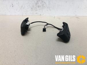 Gebruikte Schakelaar BMW 3 serie (E90) 320d 16V Prijs € 30,00 Margeregeling aangeboden door Van Gils Automotive