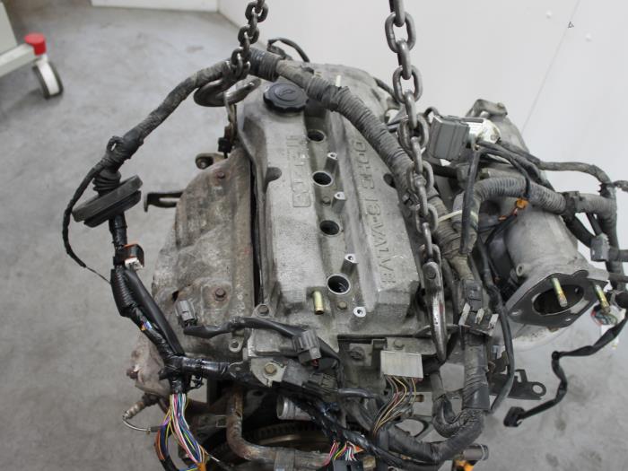 Motor van een Mazda 323 Fastbreak (BJ14) 1.5 LX,GLX 16V 2000