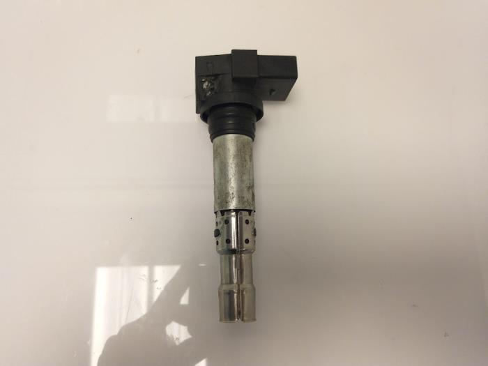 Gebruikte Bobine Skoda Fabia (6Y5) 1.4i 16V Prijs € 25,00 Margeregeling aangeboden door Van Gils Automotive