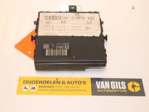 Gebruikte Module (diversen) Renault Twingo II (CN) 1.2 16V Prijs € 81,00 Margeregeling aangeboden door Van Gils Automotive